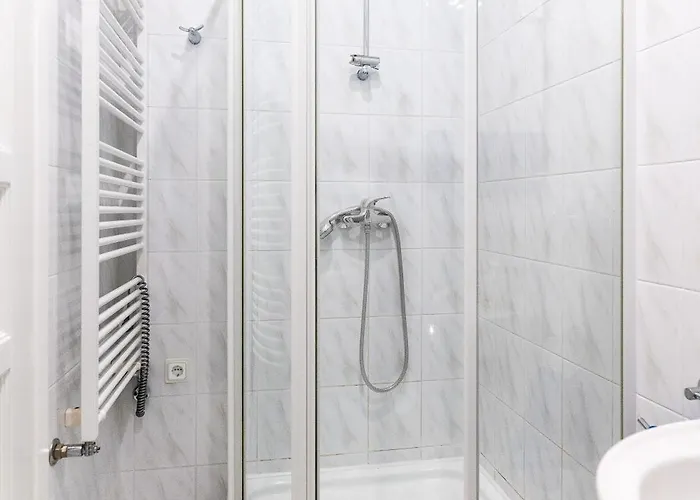 בית הארחה Ema פלאנגה