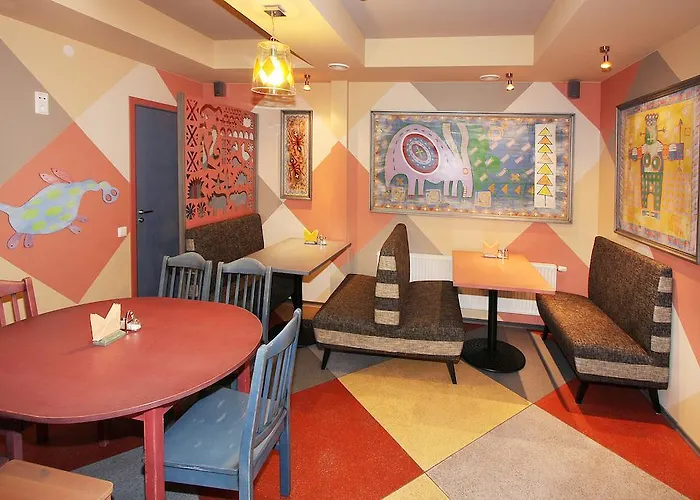 בית הארחה Ema פלאנגה